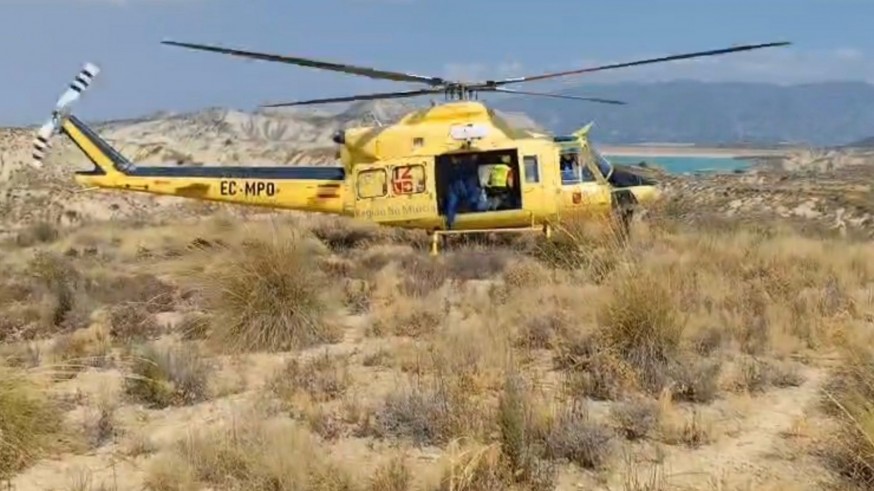 En el rescate participó el helicóptero de la Dirección General de Seguridad Ciudadana y Emergencias.
