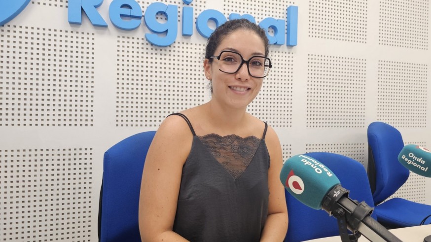Algezares espera a la Virgen de la Fuensanta con el pueblo engalanado