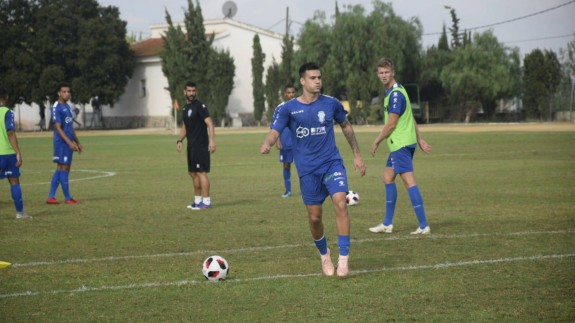 El FC Jumilla volverá el domingo a jugar en el Uva Monastrell, que estrenará nuevo césped