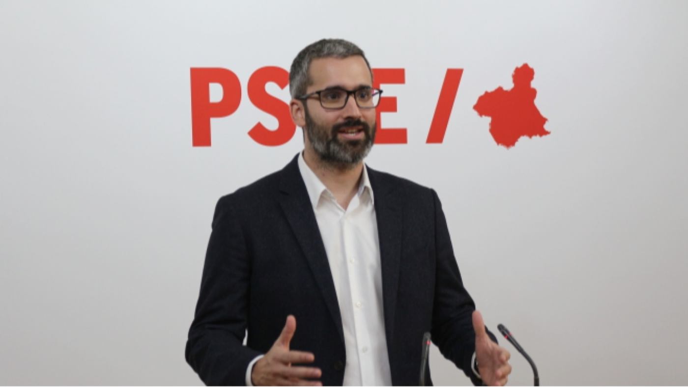 Francisco Lucas presenta su candidatura a secretario del PSOE de Murcia