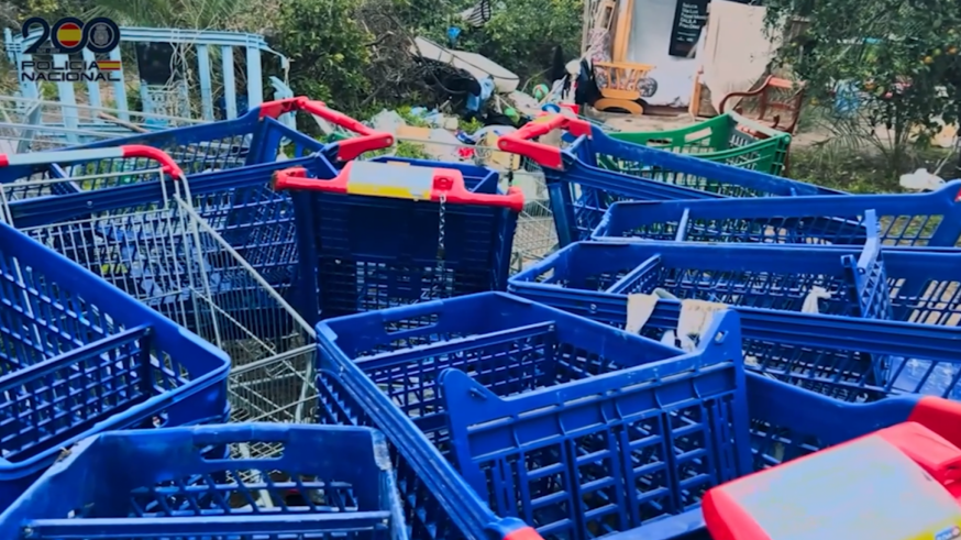 Roban en Murcia 30 carros de supermercado valorados en más de 4000 euros