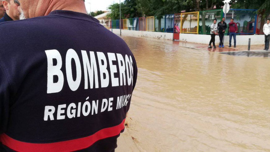 EFECTIVOS DE EMERGENCIAS EN LOS ALCÁZARES