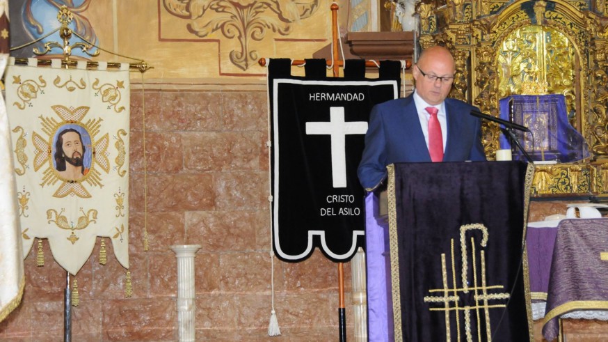 Juan Boluda Quiles en un acto de la Semana Santa muleña