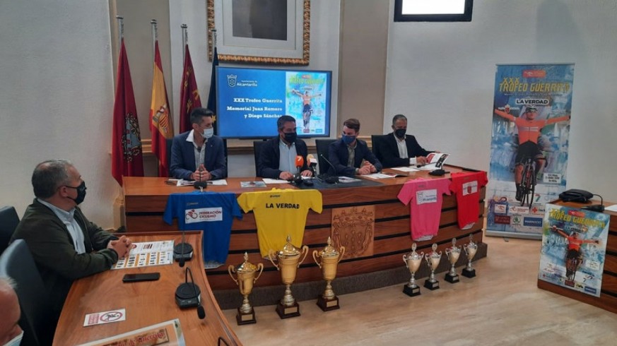 Alcantarilla acoge la edición treinta del Trofeo Guerrita el Día de la Región 