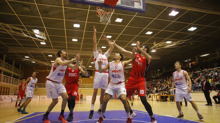 El Real Murcia Basket no tuvo opciones en Pamplona
