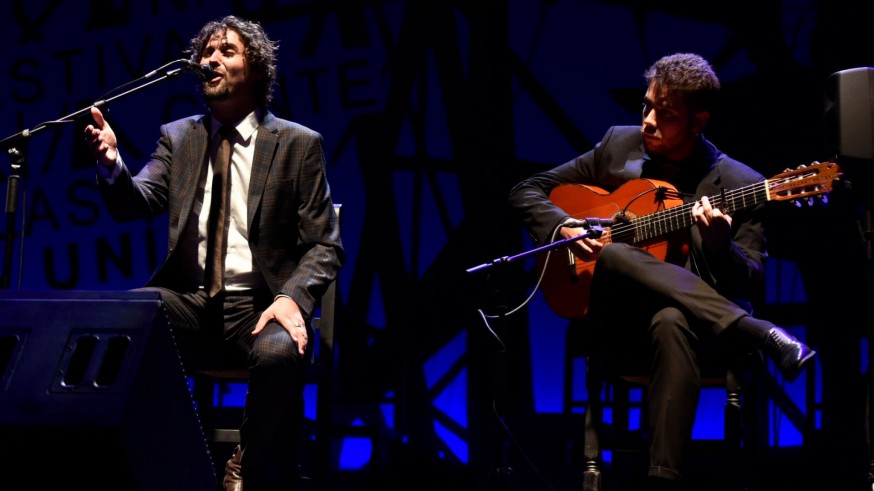El cantaor Matías López Expósito durante su actuación