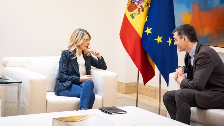 Sánchez se compromete con Díaz a que el aumento del presupuesto en defensa no reduzca el gasto social