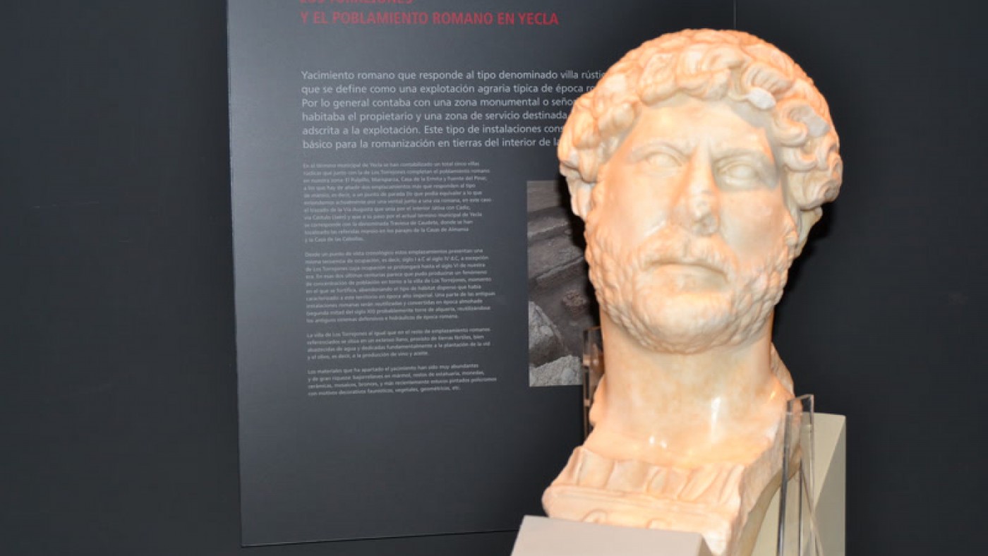 Busto de Adriano