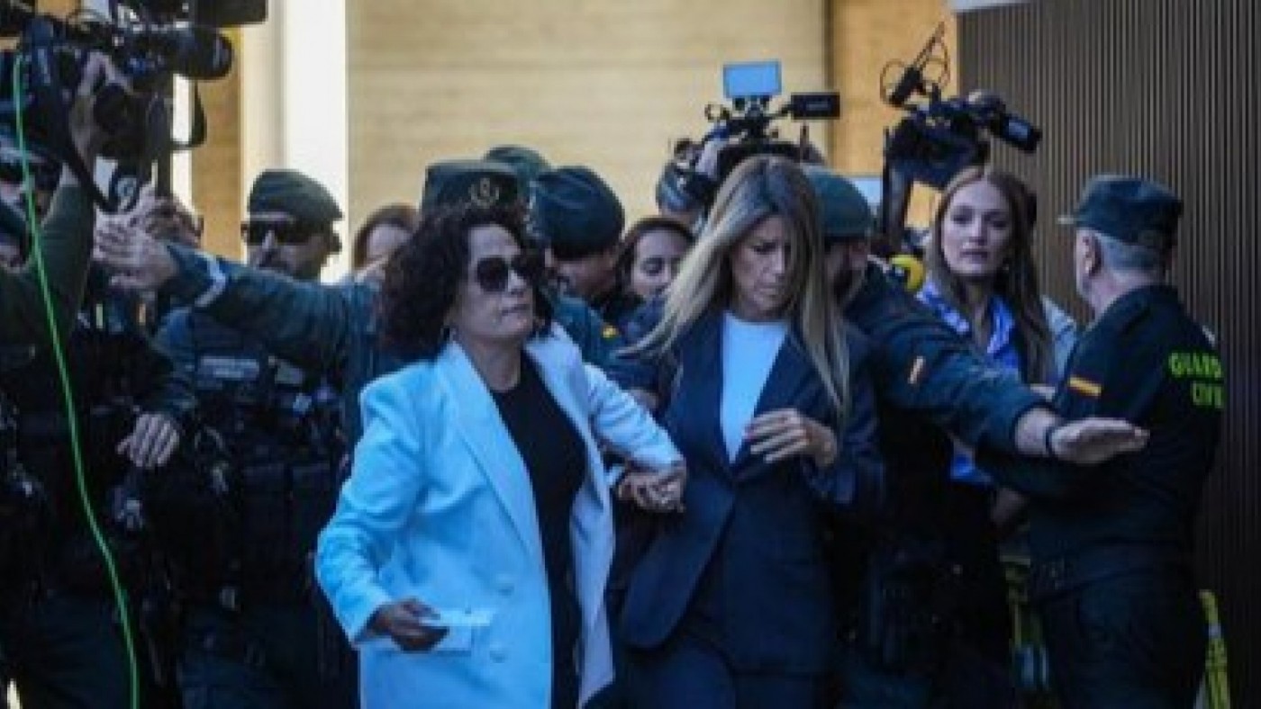 Vilaplana asegura que Mazón no estuvo desconectado durante la comida y que no percibió prisa en él