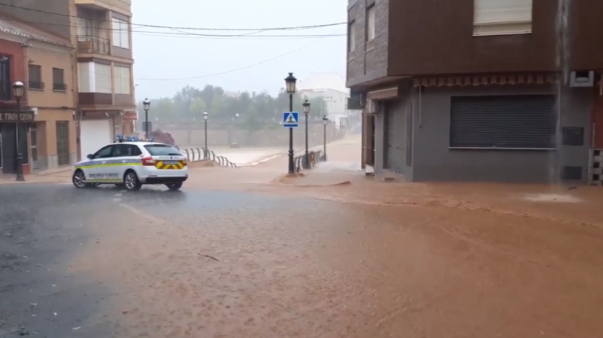 Las lluvias dejan cerca de 70 litros en una hora en Puerto Lumbreras