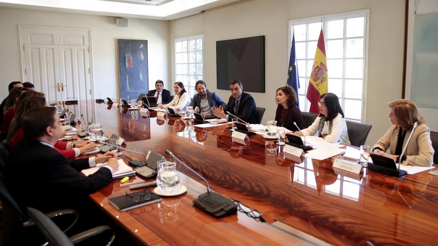 El Gobierno aprobará hoy una moratoria de cuotas a autónomos y pymes y ayudas a alquiler y empleadas de hogar