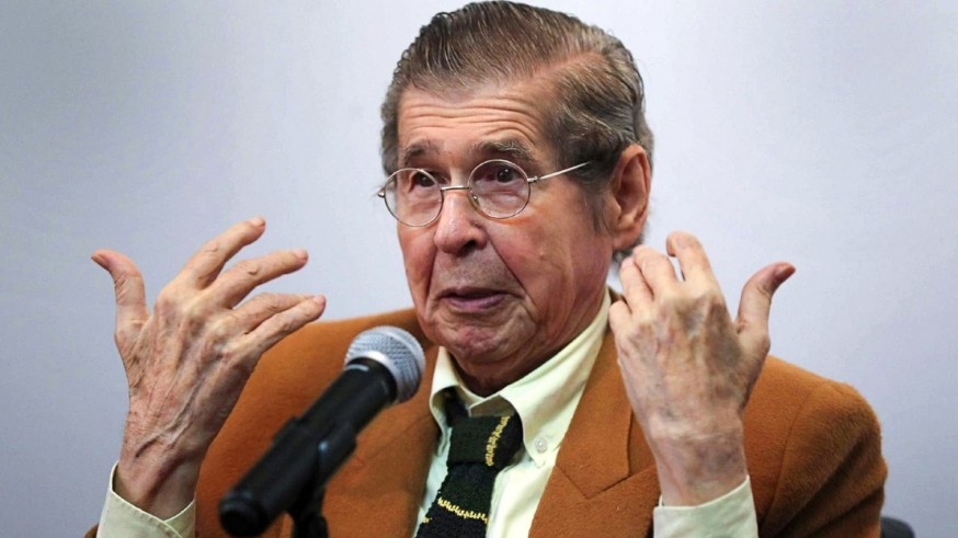 Recordamos al escritor peruano Bryce Echenique, fallecido hoy