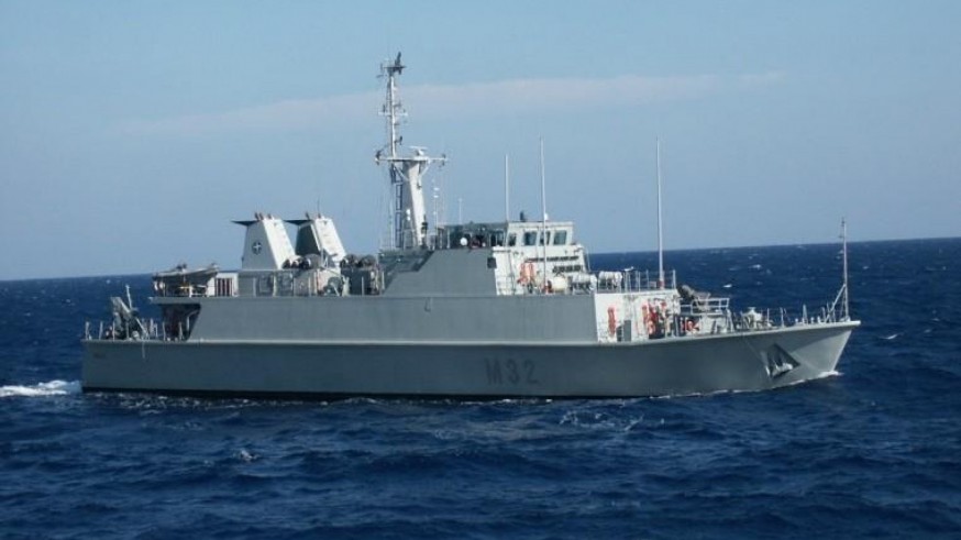 El cazaminas 'Sella' parte del puerto de Cartagena rumbo al Mar Megro para unirse al contingente de la OTAN