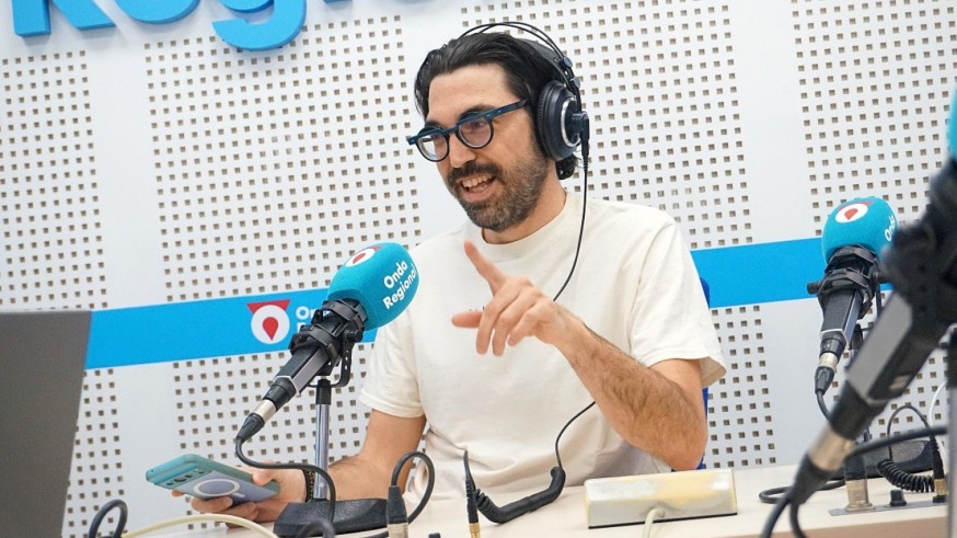 El backstage. Tras las elecciones andaluzas Diego Garnés nos trae cinco grupos de esta comunidad: Victorias, Vera Fauna, La Plazuela, Marta Santos y P