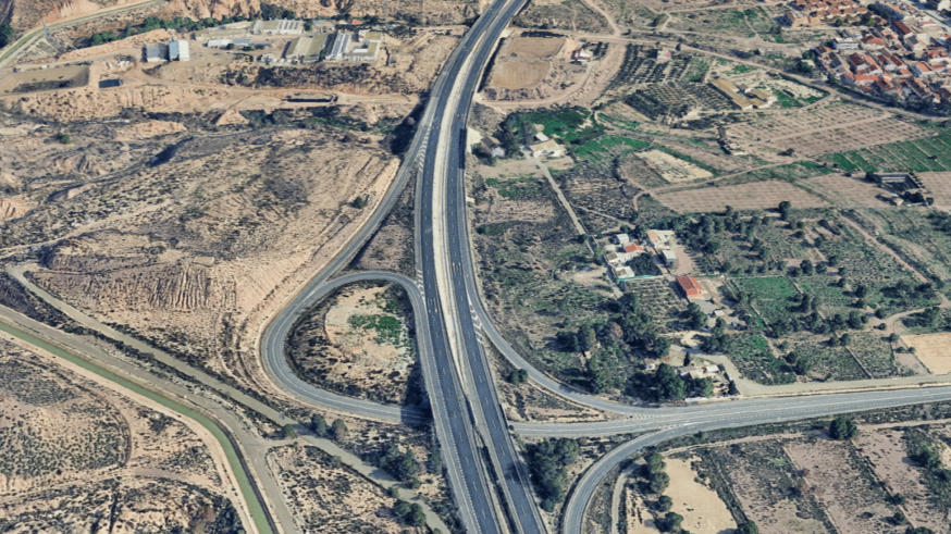 Cuatro heridos en un accidente de coche en Lorca