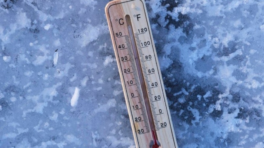 Los funcionarios del Ayuntamiento de La Unión denuncian que trabajan a tres grados por fallos en la climatización