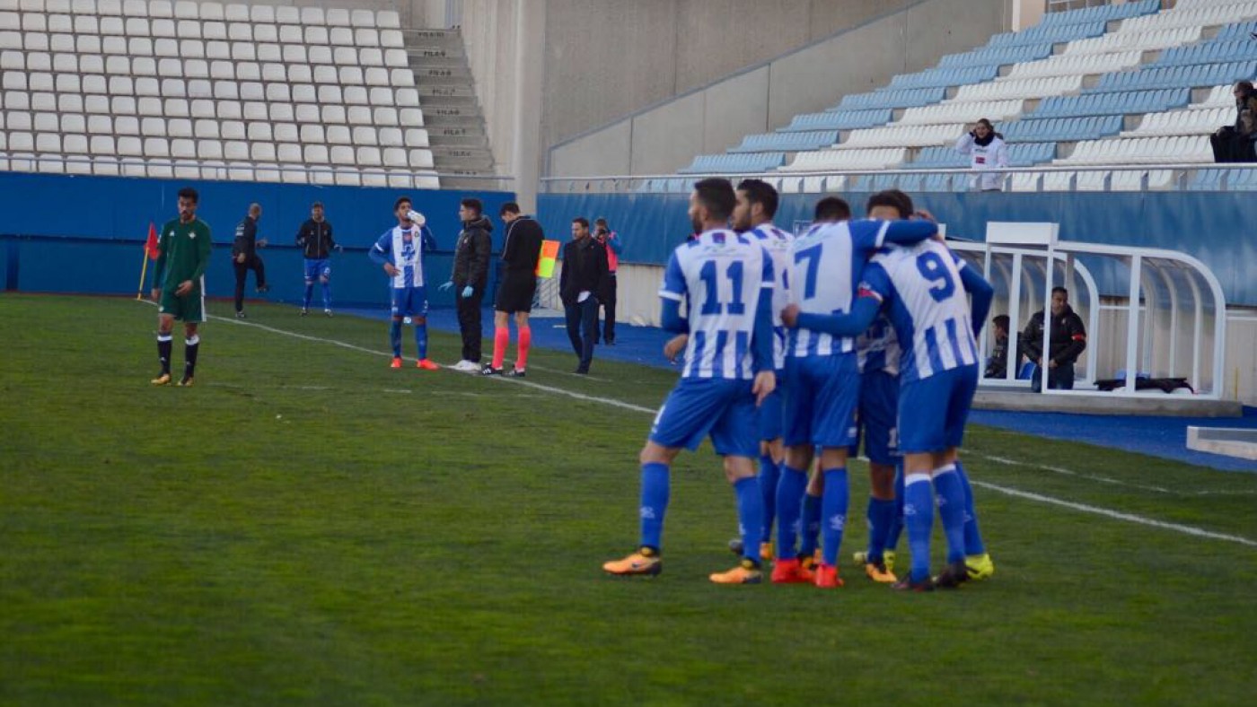 El Lorca Deportiva gana 3-1 al Betis B