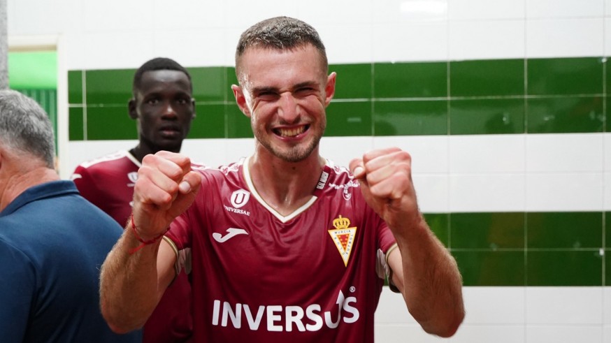 Flakus: "Veo al Real Murcia candidato a ser primero"