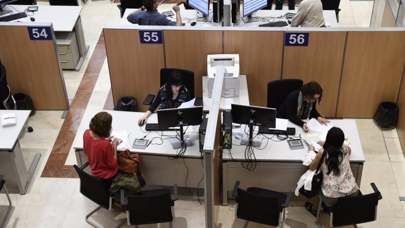 Sindicatos y Gobierno regional acercan posturas para recuperar las 35 horas semanales