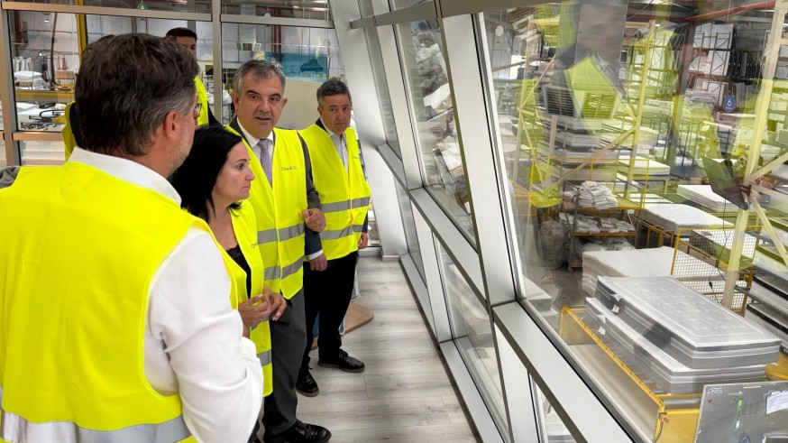El Plan Industrial suma al sector del mueble y la madera en su hoja de ruta hacia una industria más robusta
