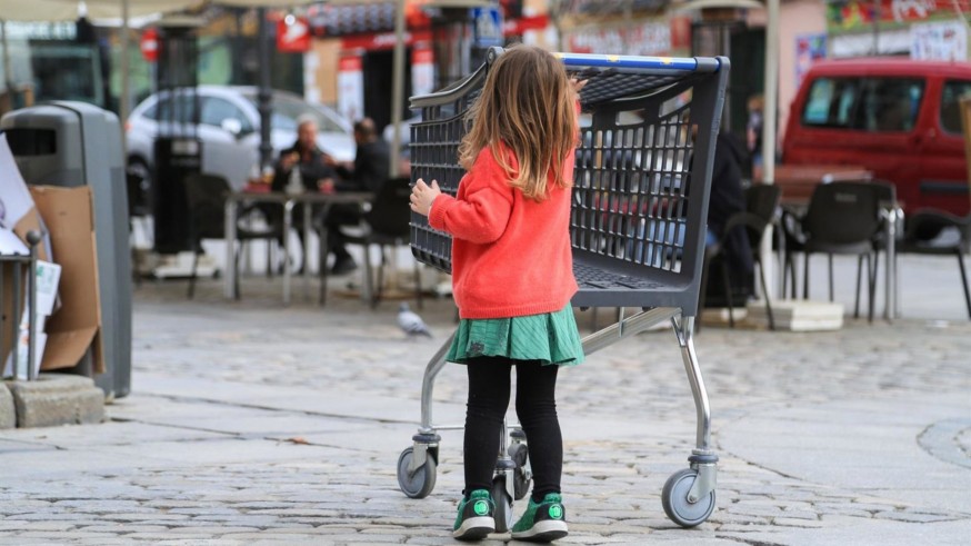 La pobreza infantil provoca un duro enfrentamiento en la Asamblea
