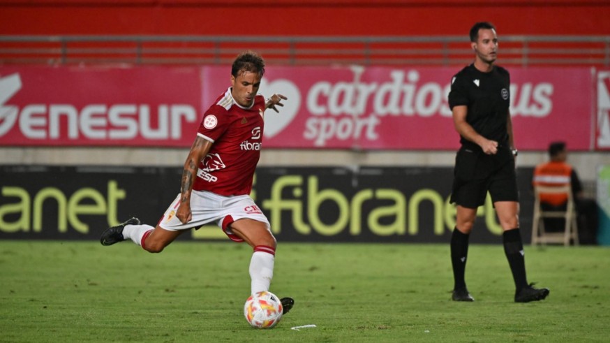 El Real Murcia se queda a mitad de camino (0-0)