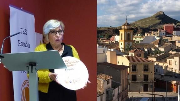 TARDE ABIERTA. Los vecinos de San Cristóbal en Lorca denuncian la inseguridad en el barrio