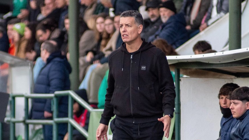 Sandroni: "Veo sentido común en lo que está haciendo el Real Murcia"
