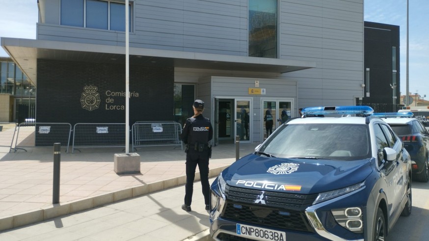 Desarticulado en Lorca un grupo criminal que estafó más de 40.000 euros suplantando a gestores bancarios