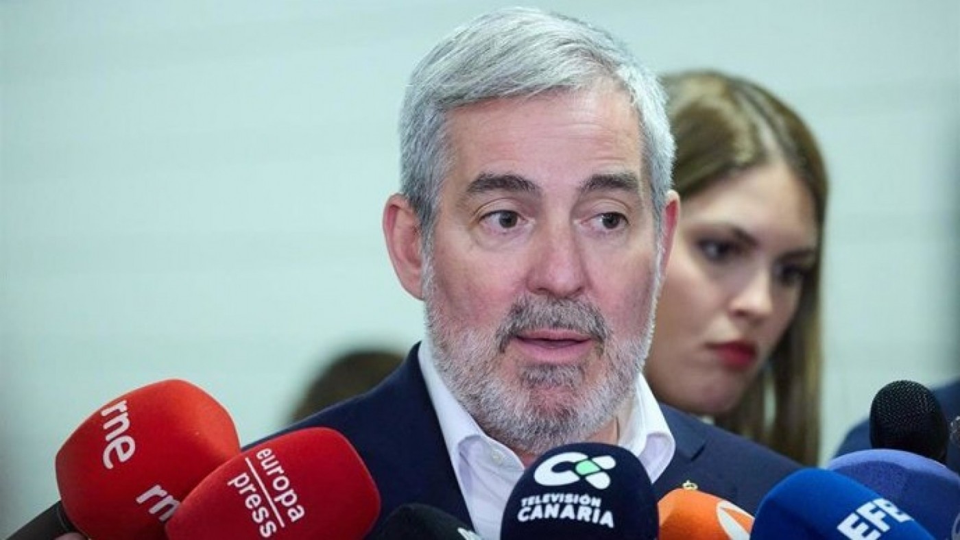 El presidente de Canarias cree que sería "indecente" que las comunidades autónomas no acojan menores