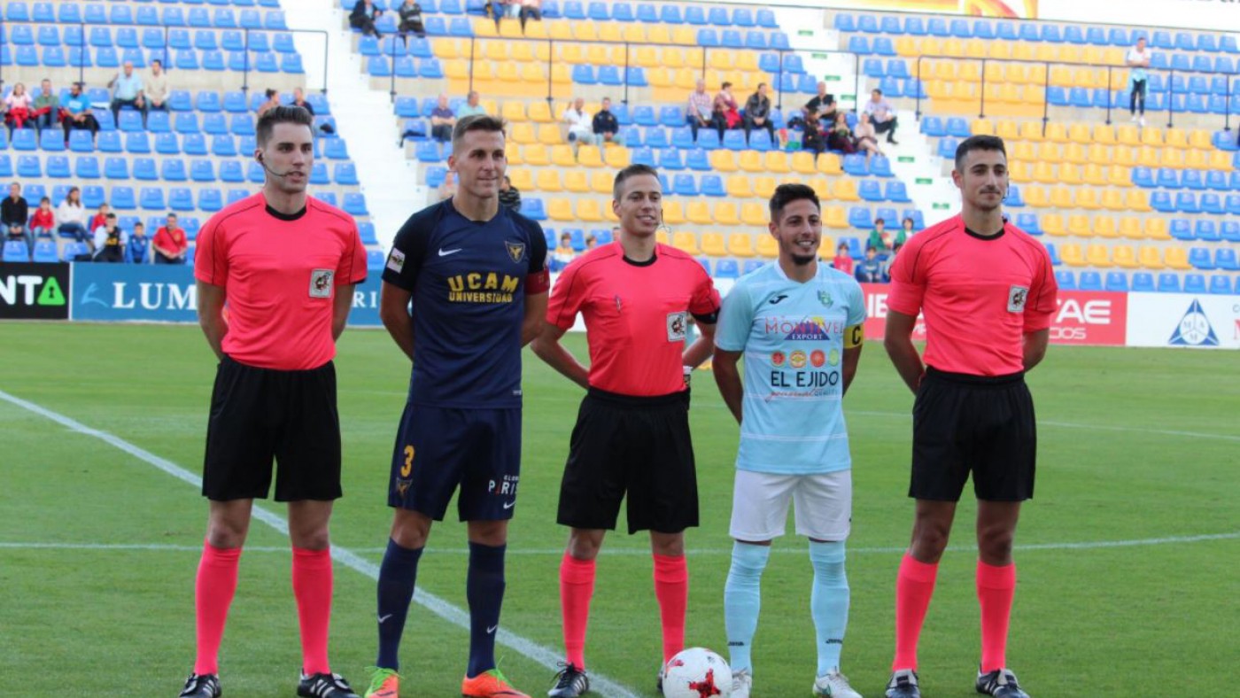 Empate a uno entre el UCAM y El Ejido