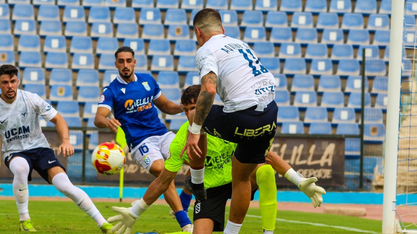 El UCAM cae en su estreno en Melilla (2-0)