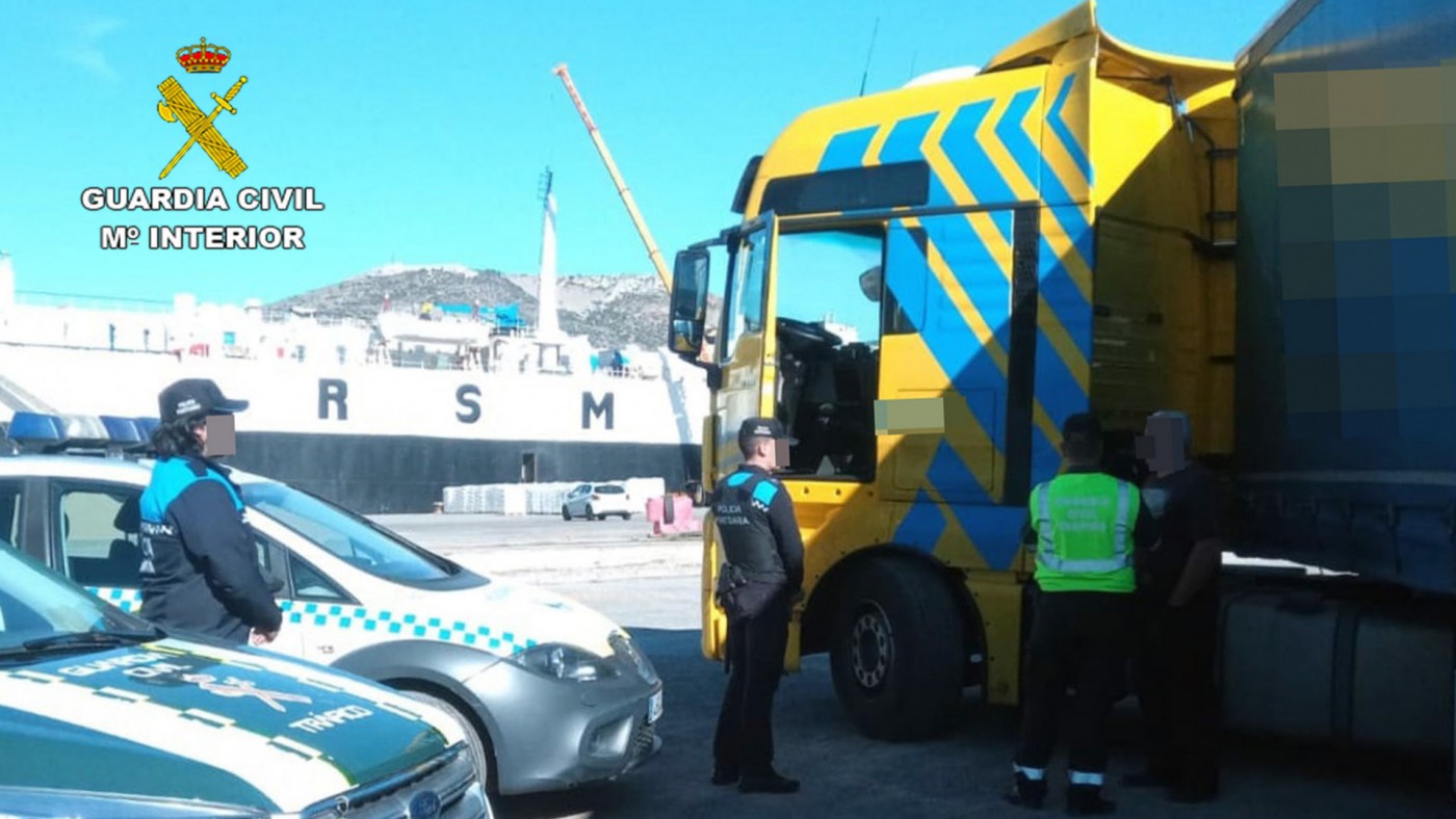 Detenido un camionero en el Puerto de Cartagena por septuplicar la tasa máxima de alcohol