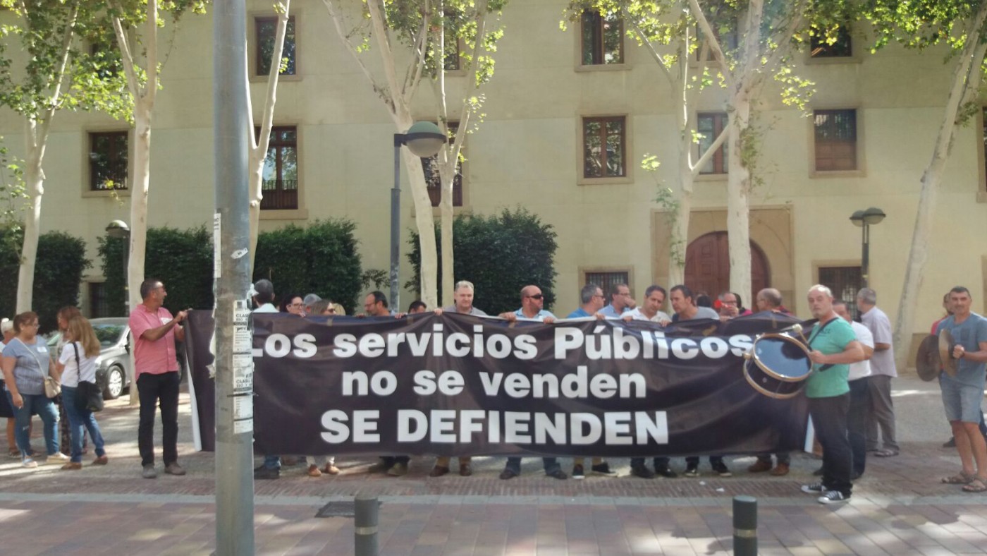 Protesta de los trabajadores de la ITV de Alcantarilla