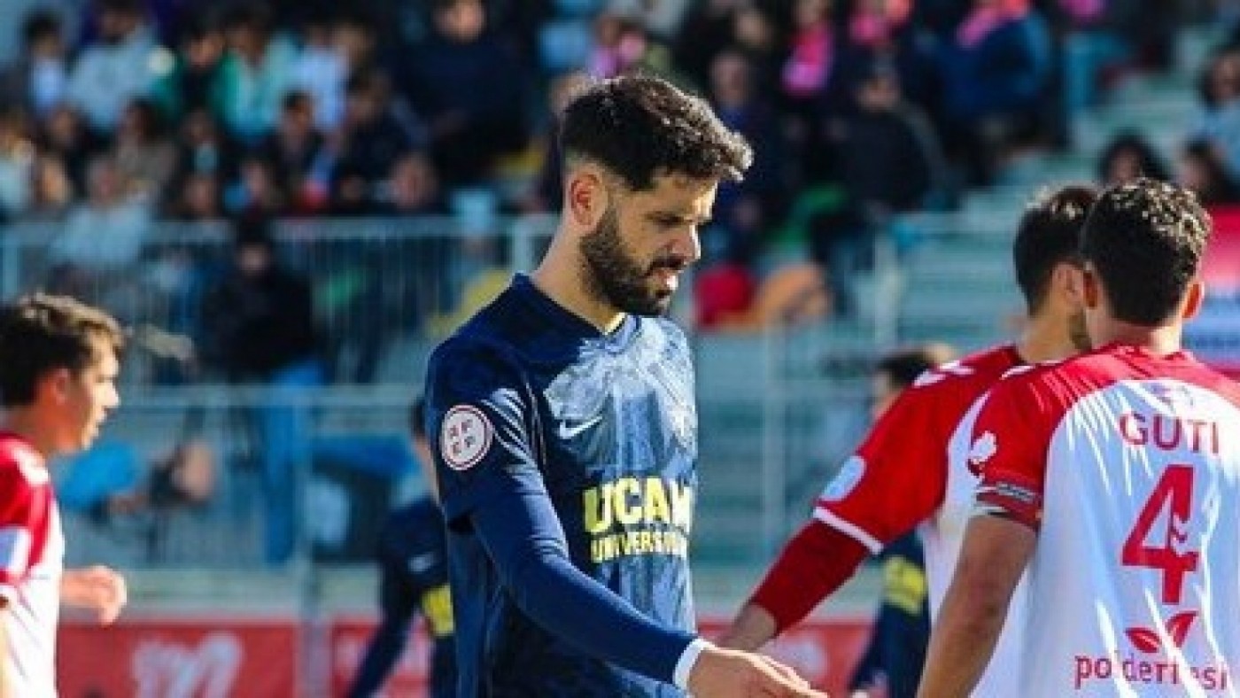 El UCAM Murcia no puede con el Antoniano (2-1)