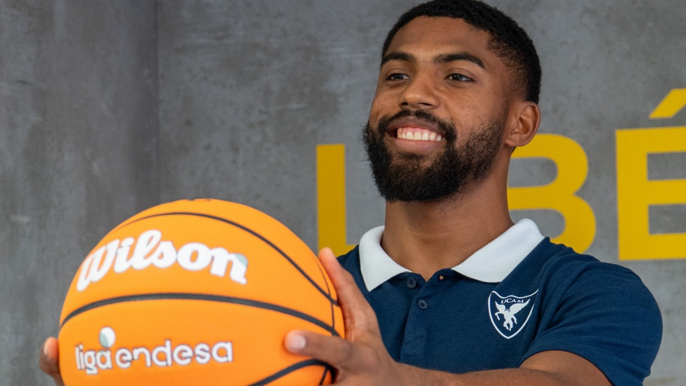 David Dejulius: "He elegido UCAM por Sito Alonso"