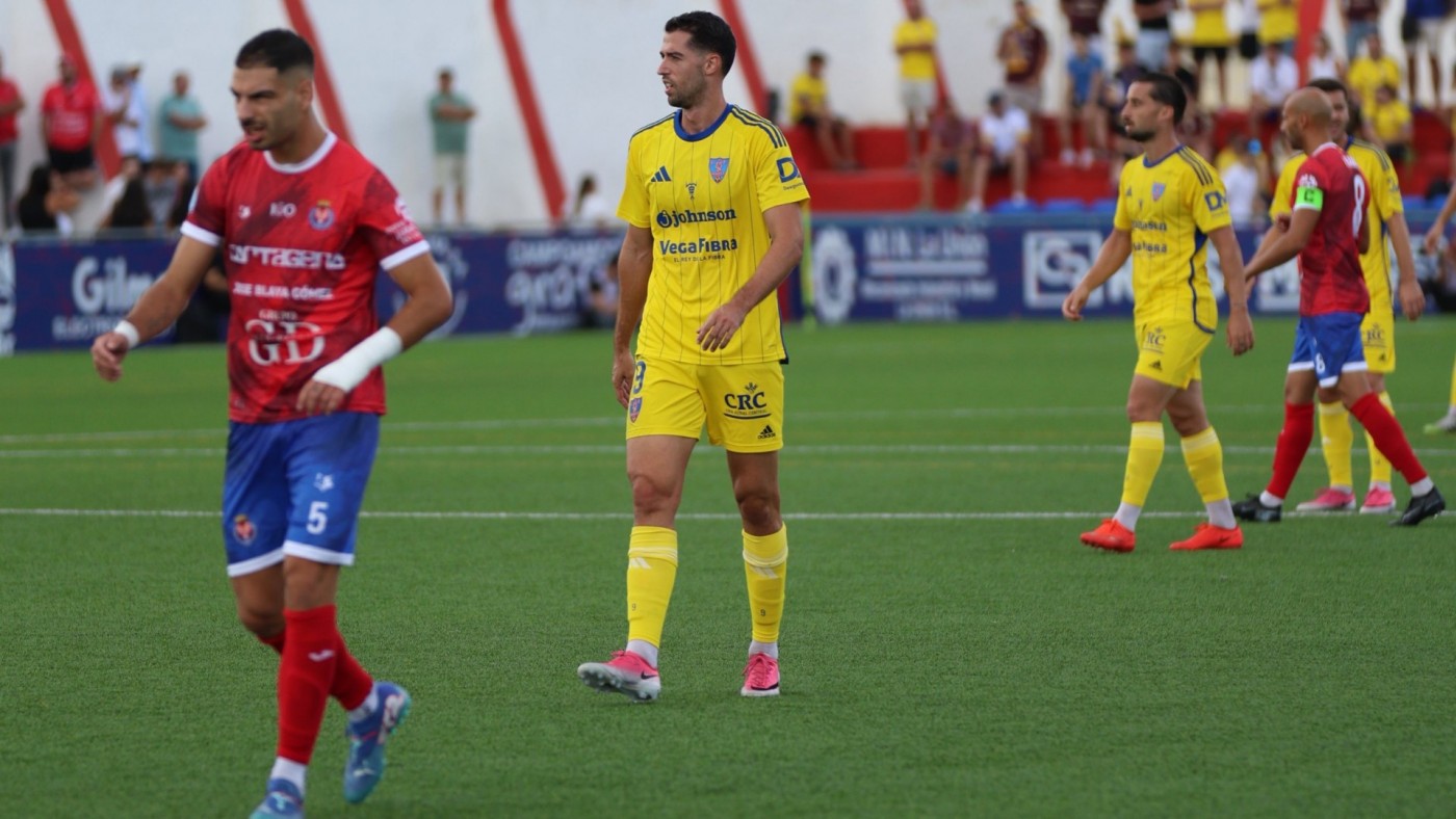 Igualdad entre La Minera y Orihuela (2-2)
