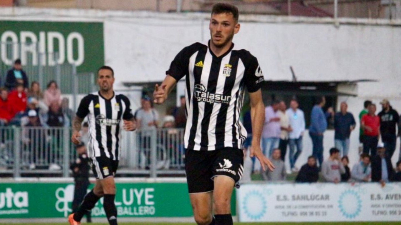 El Cartagena cae 3-1 ante el Sanluqueño
