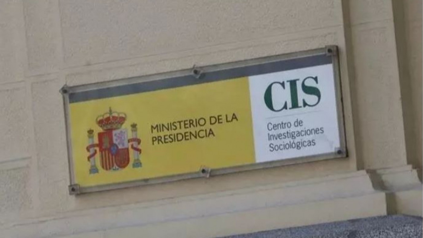 Ligero repunte del PSOE sobre el PP en el último barómetro anual del CIS