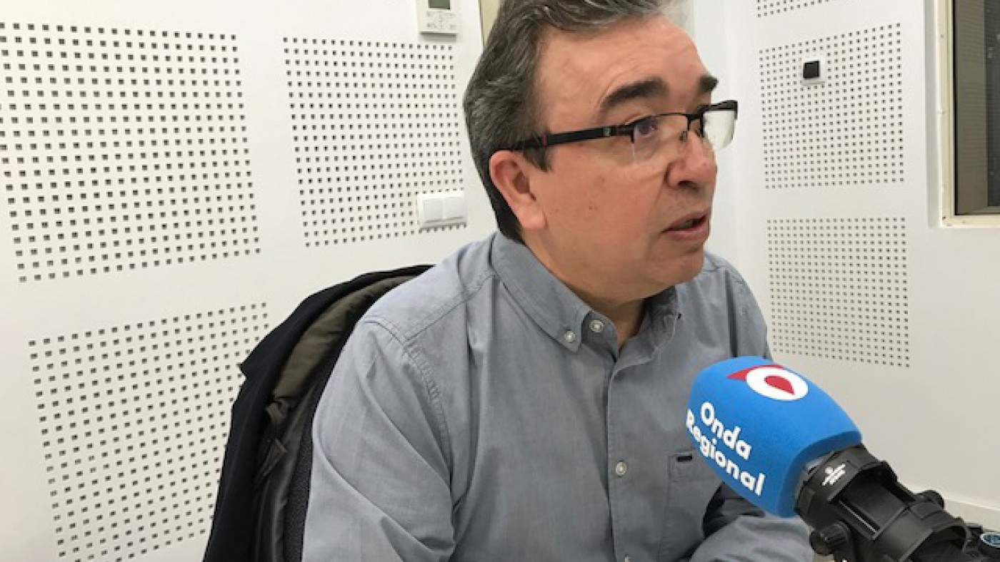 Clemente Hernández durante la entrevista en Onda Regional