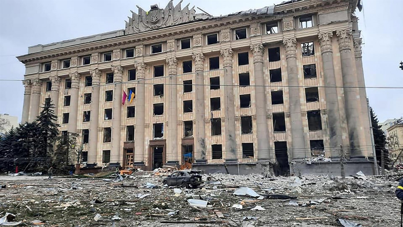 Decenas de muertos en ambos bandos en los ataques a la ciudades ucranianas de Sumy y Jarkóv
