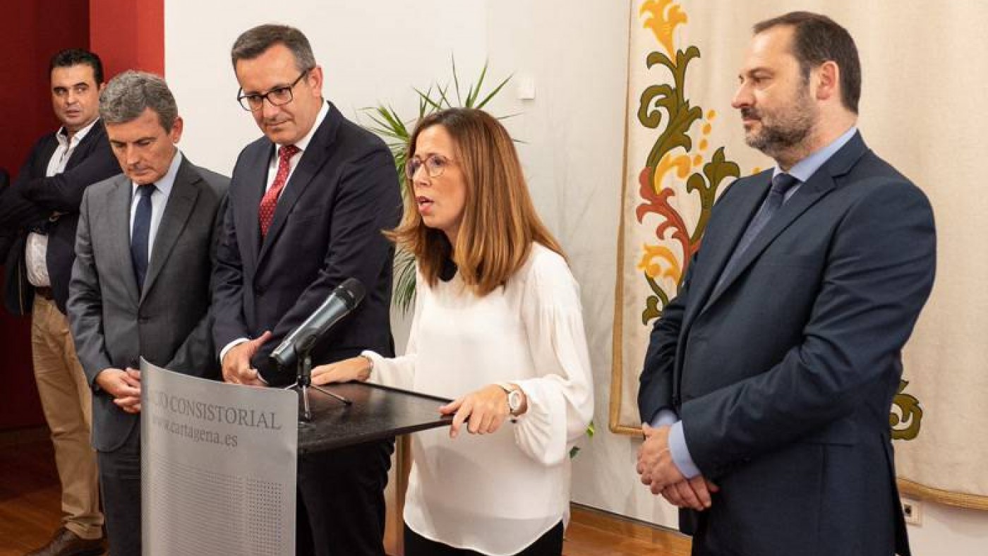 Ana Belén Castejón, José Luis Ábalos y Diego Conesa. AYUNTAMIENTO DE CARTAGENA