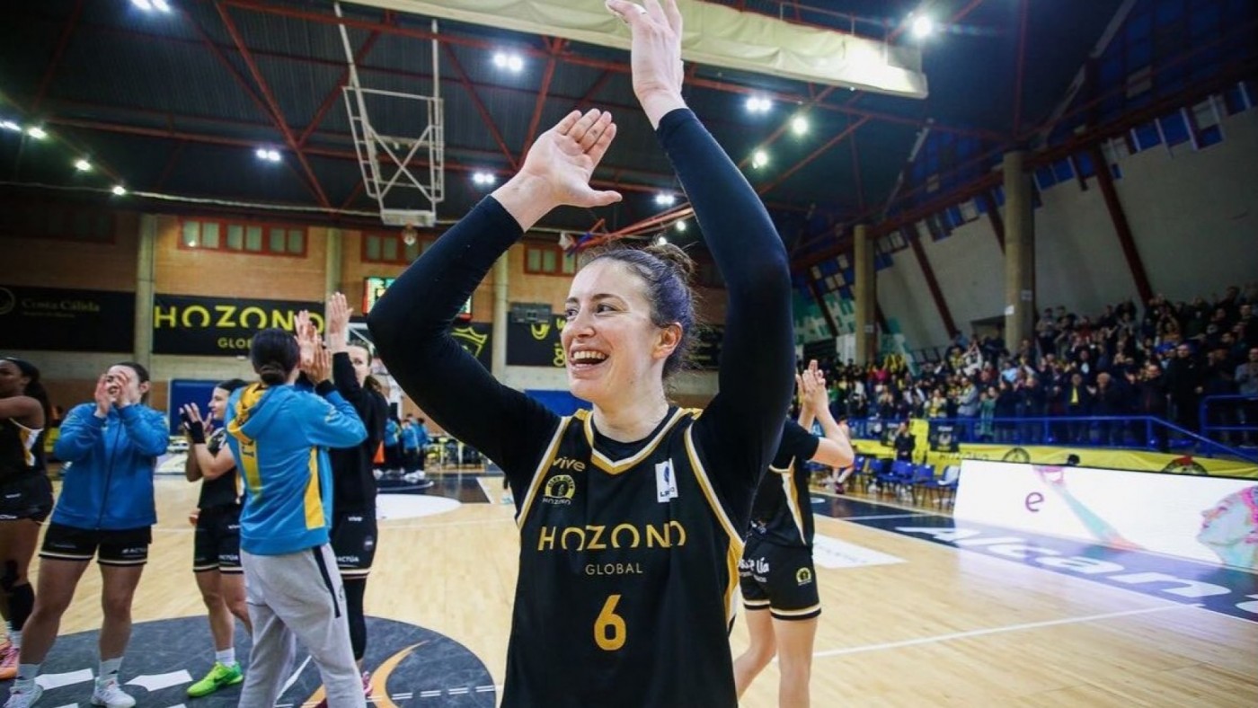 El Hozono Global Jairis renueva a Aina Ayuso