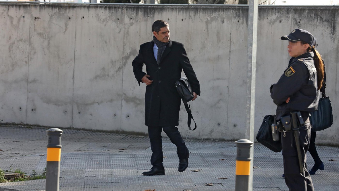 Trapero, a su salida de la Audiencia Nacional en los primeros días del juicio