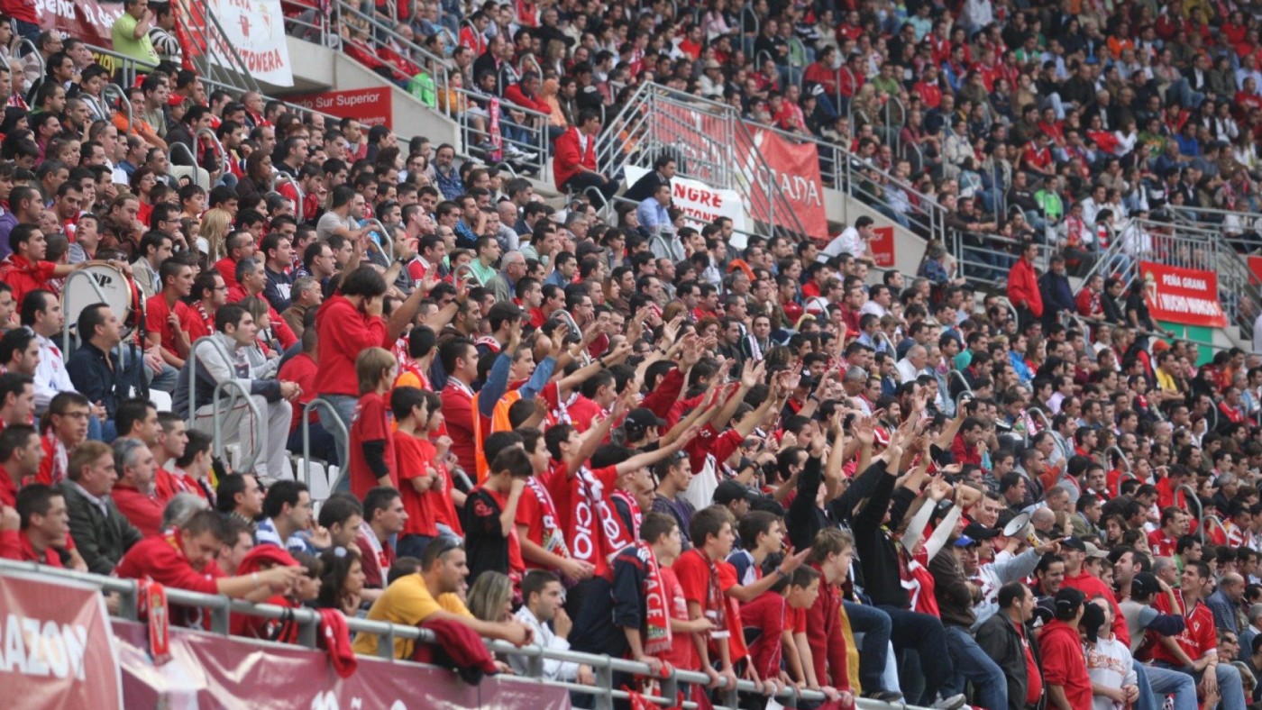 La afición del Real Murcia podrá ver a su equipo en Cádiz. Foto: Real Murcia