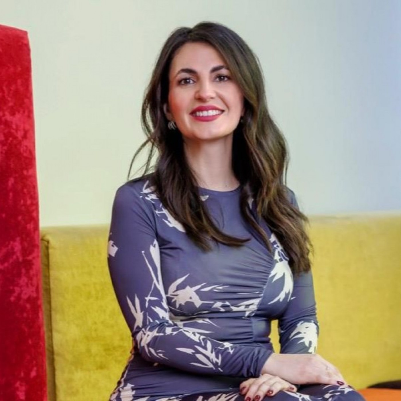 EL ROMPEOLAS T08C082 Alejandra López Cano, premiada por una década de compromiso con la inclusión laboral junto a Cruz Roja (21/06/2026) — EL ROMPEOLAS cover