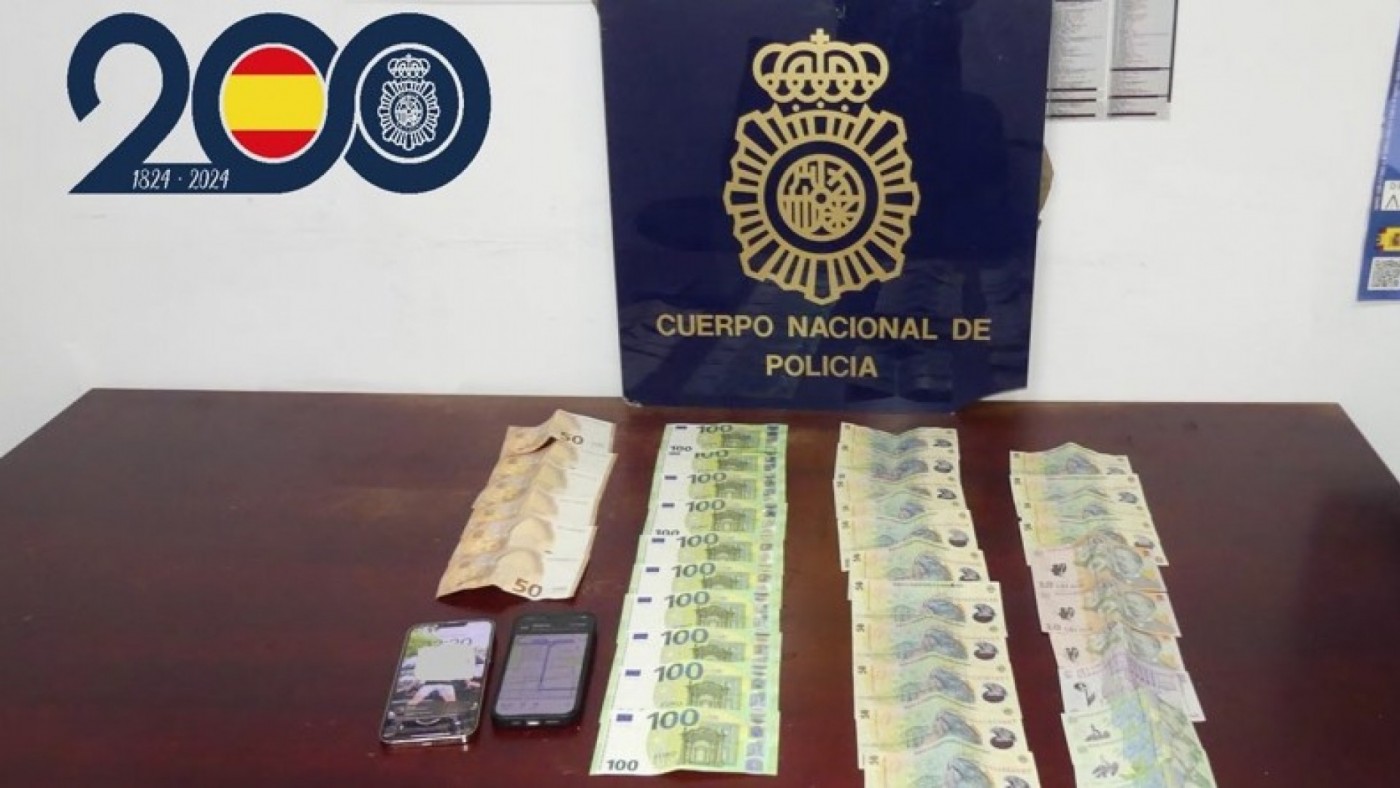 Un Policía Nacional fuera de servicio detiene “in fraganti” a dos expertos en hurtos cariñosos