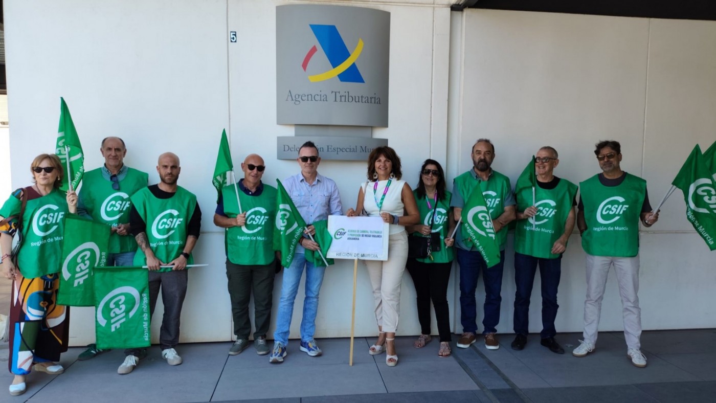 En plena campaña de la renta, huelga de 24h convocada por CSIF