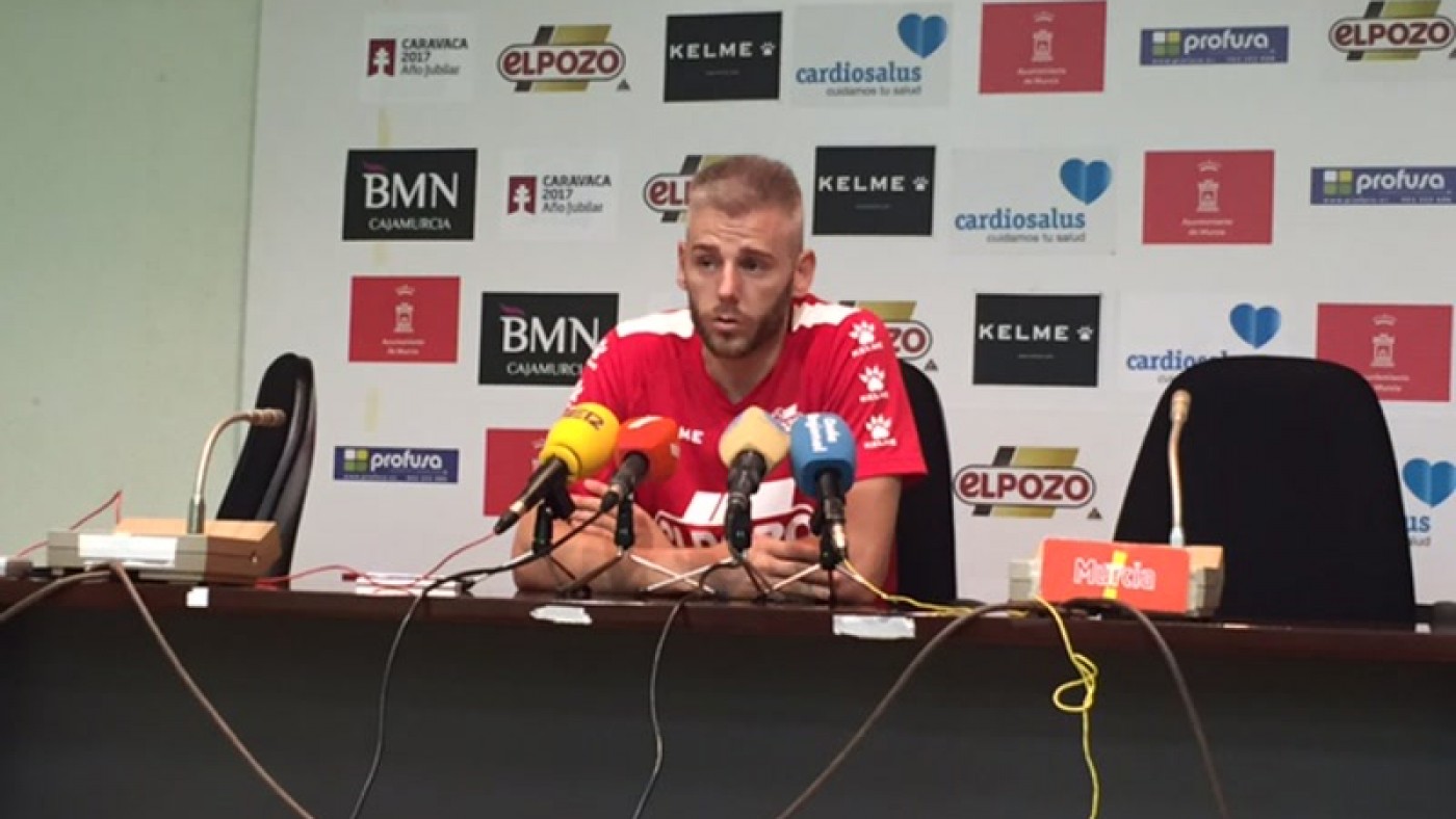 Miguelín en la rueda de prensa previa al derbi