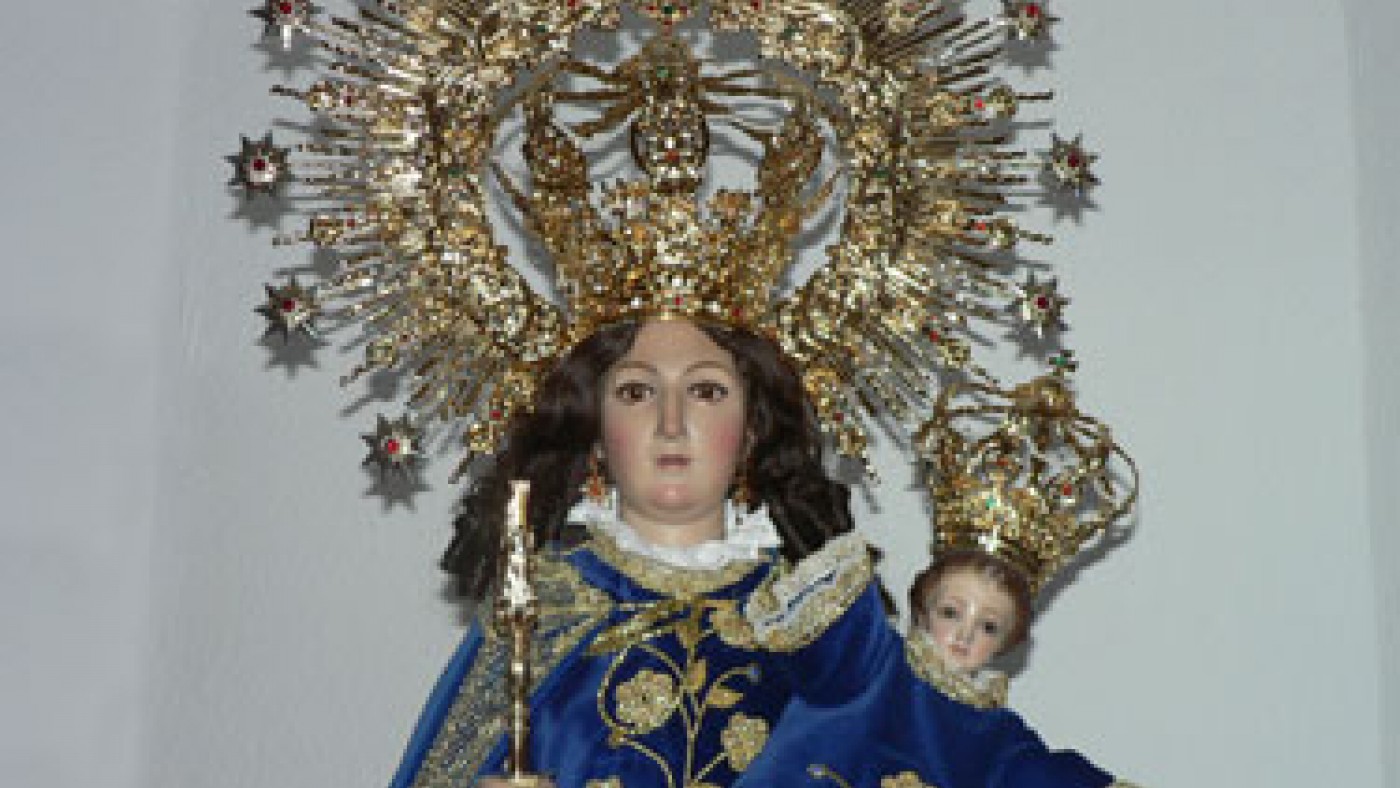 Imagen de la Virgen de los Remedios de Albudeite